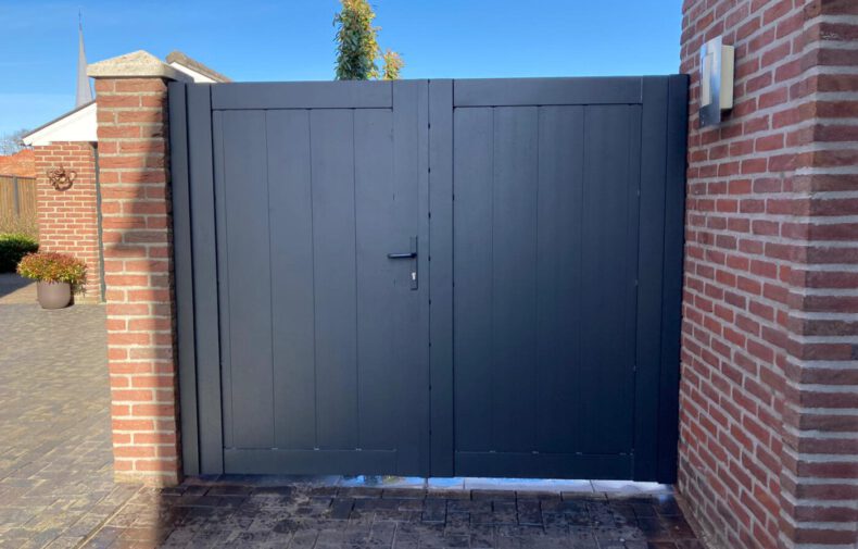 Aluminium poort dicht